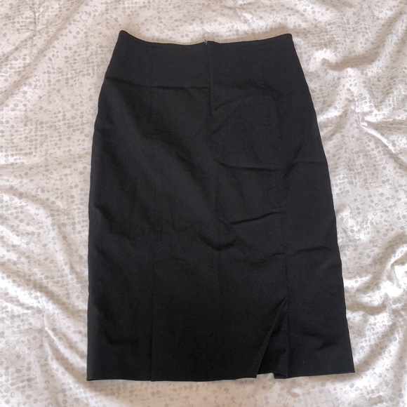 ⭐️2 FOR $20⭐️ Cleo Petites black pencil skirt size 6. - Picture 5 of 6